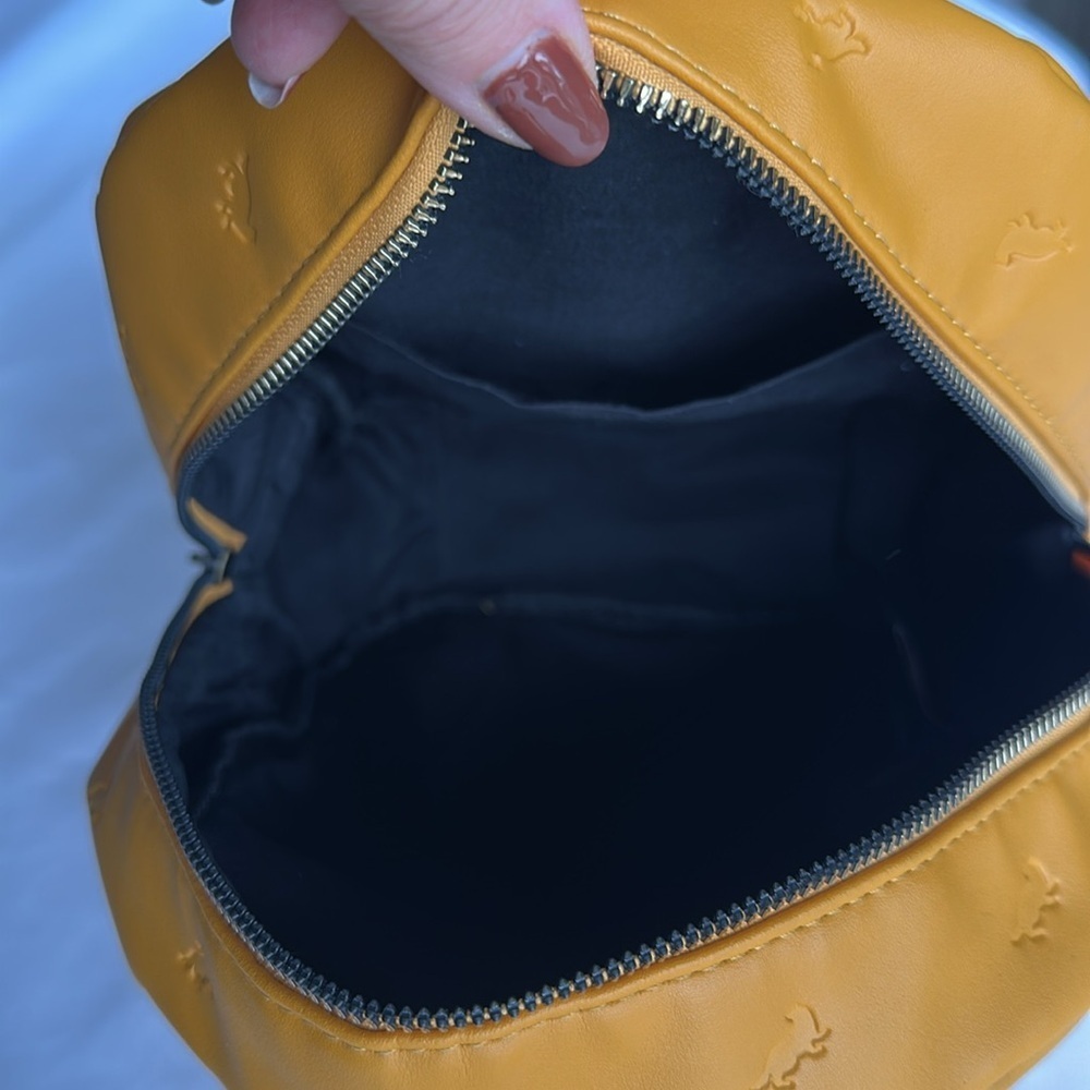 Harry Potter Yellow Hufflepuff Mini Backpack Zip Pocket & Close Adjustable Strap - Picture 9 of 11
